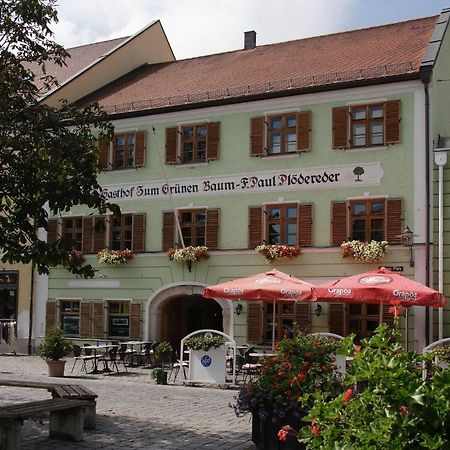 Hotel Zum Grunen Baum Plattling Bagian luar foto